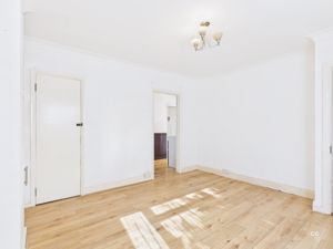 Photo 11- click for photo gallery